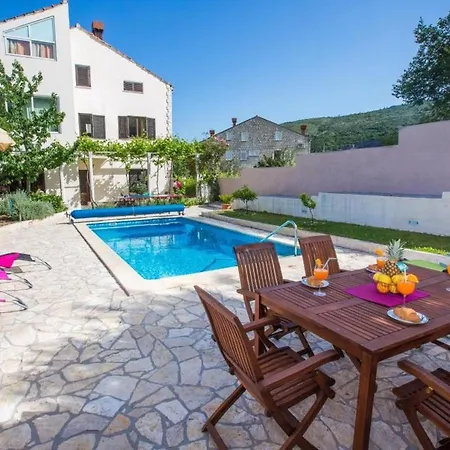 Appartement Roza- Two-bedroom *