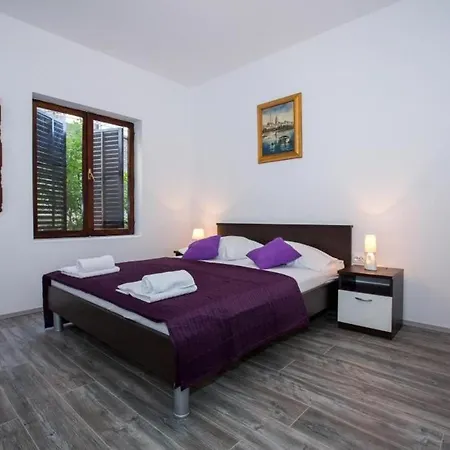 Appartement Roza- Two-bedroom