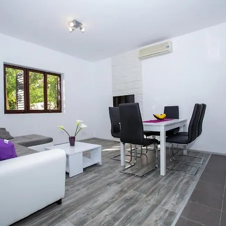 Appartement Roza- Two-bedroom *